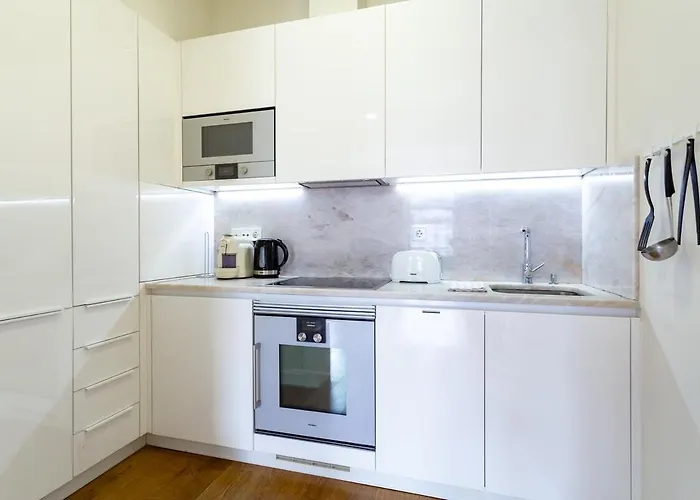 The Restauradores Collection Regal