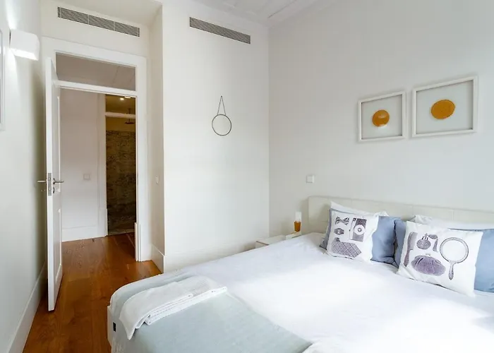 The Restauradores Collection Regal Apartman