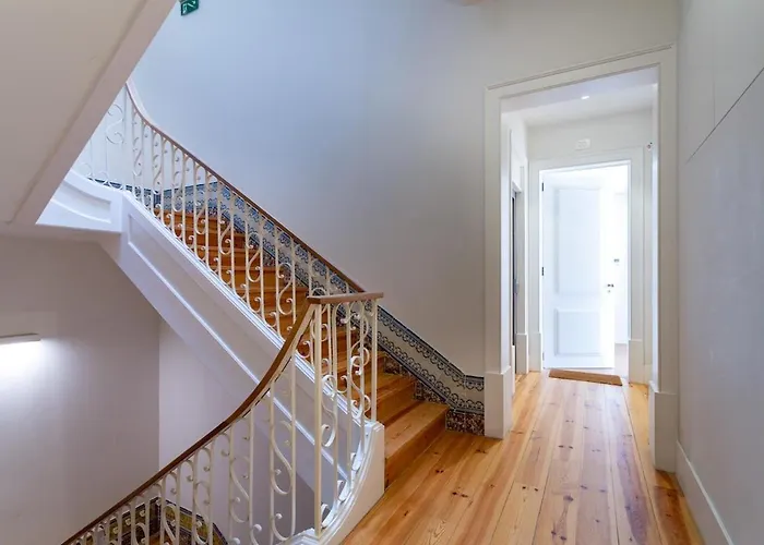 The Restauradores Collection Regal Апартаменты *