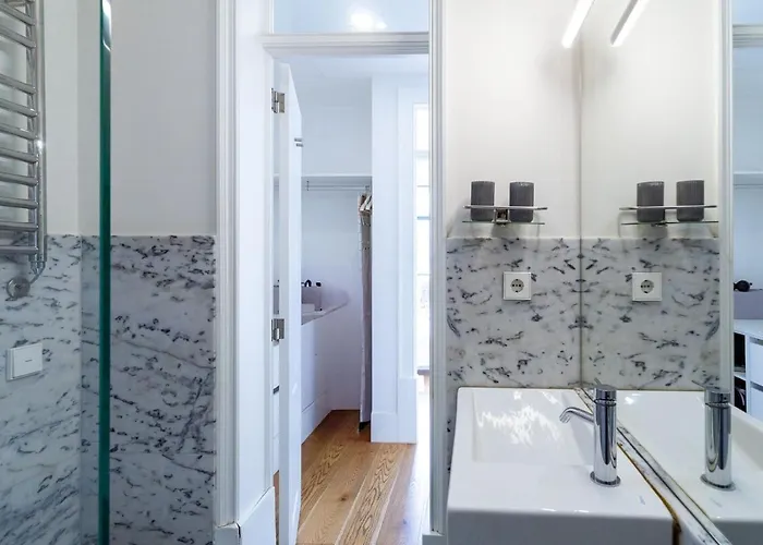 The Restauradores Collection Regal *